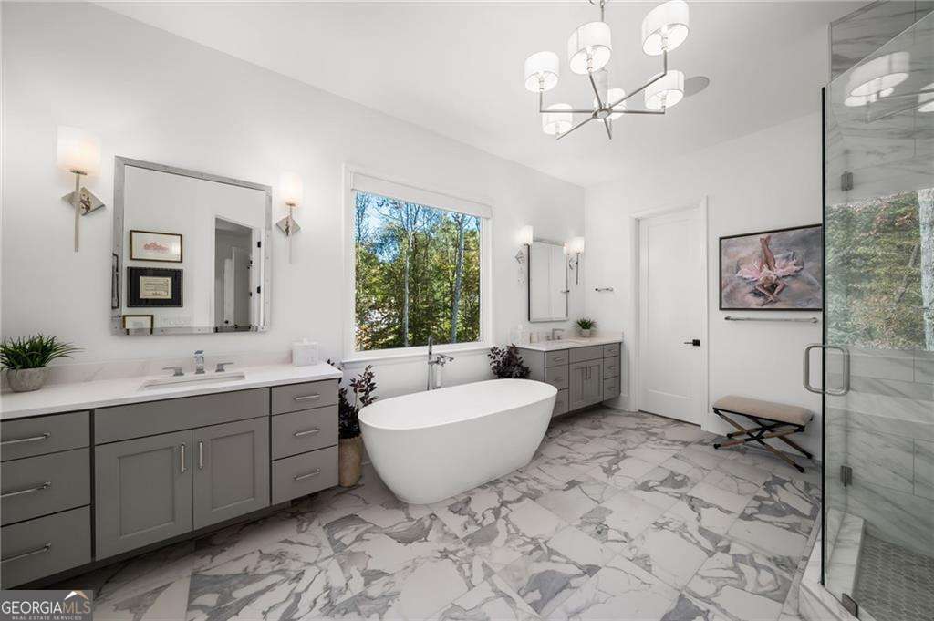 130 Nezhat Place, Atlanta