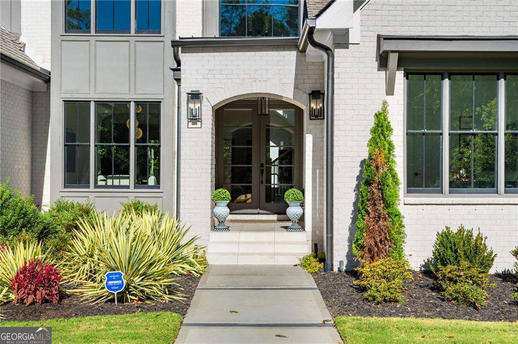 130 Nezhat Place, Atlanta