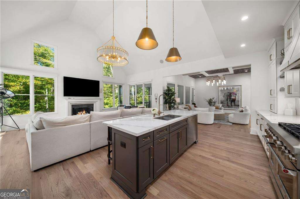 130 Nezhat Place, Atlanta