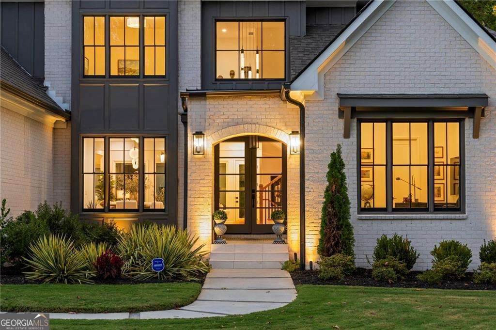 130 Nezhat Place, Atlanta