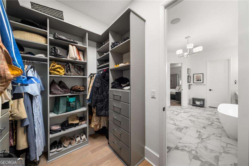 130 Nezhat Place, Atlanta