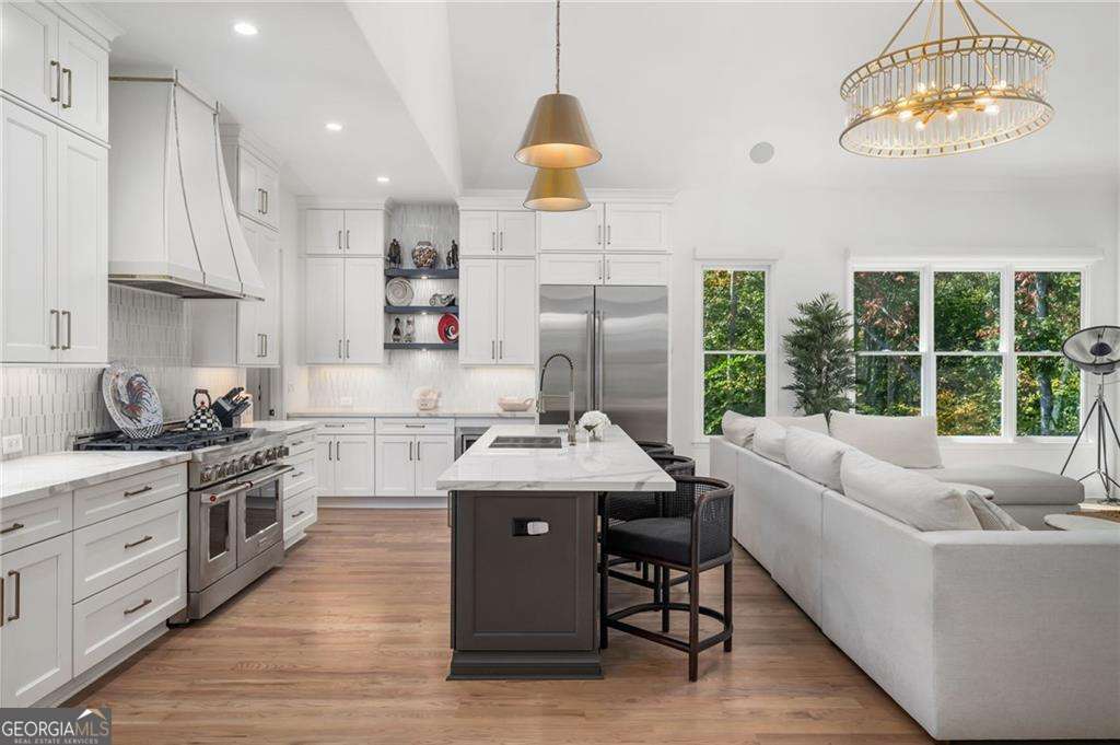 130 Nezhat Place, Atlanta