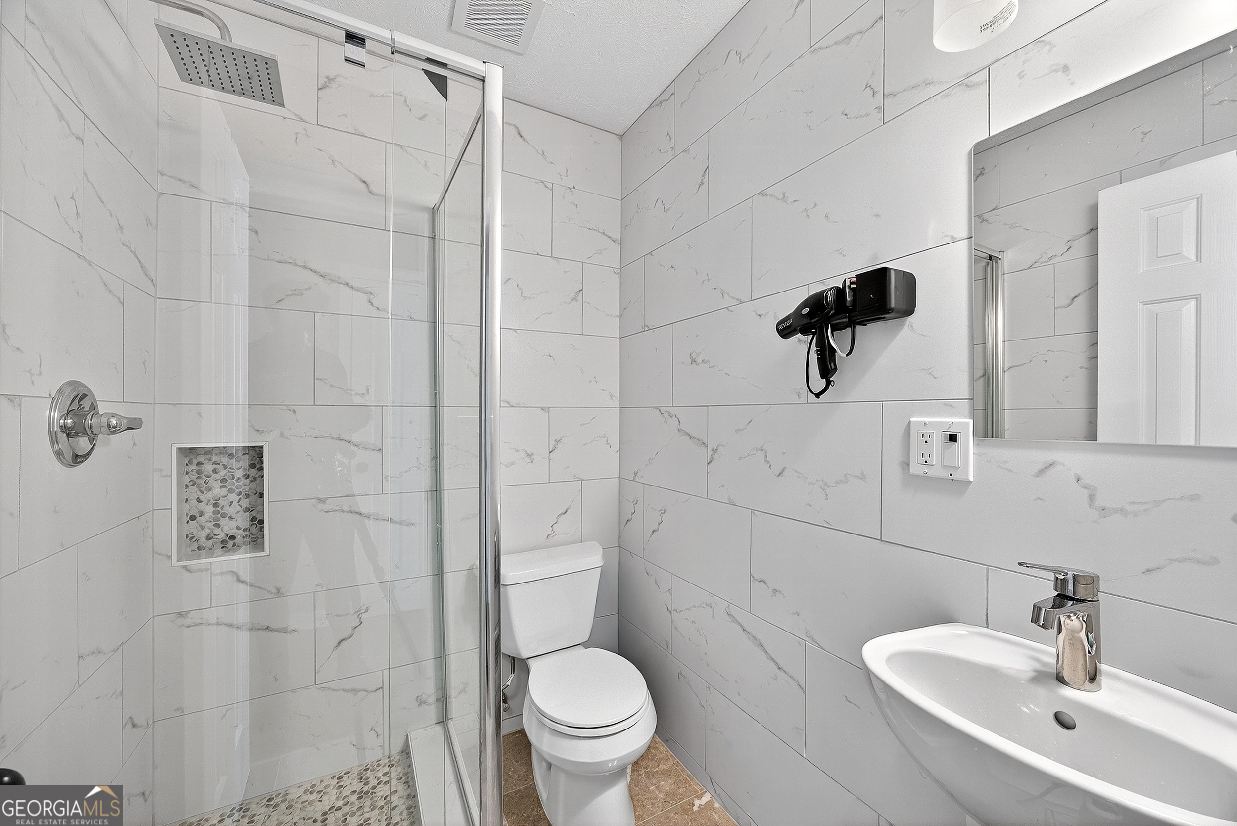 1690 Briarbend Court, Stone Mountain