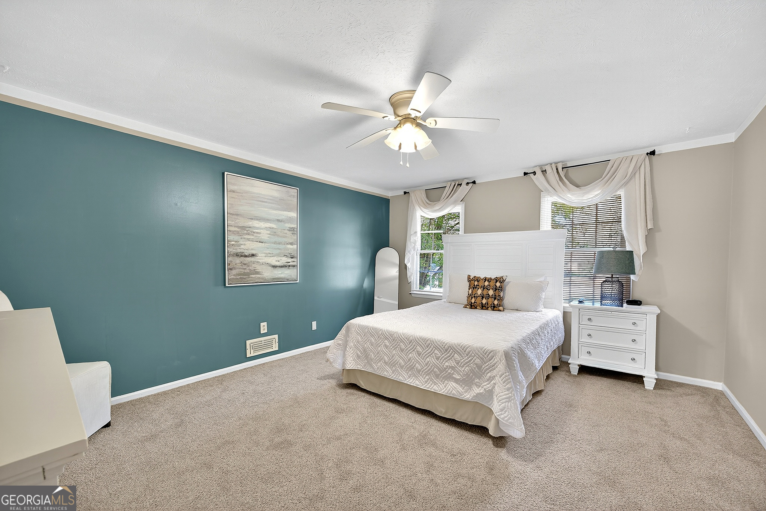 1690 Briarbend Court, Stone Mountain