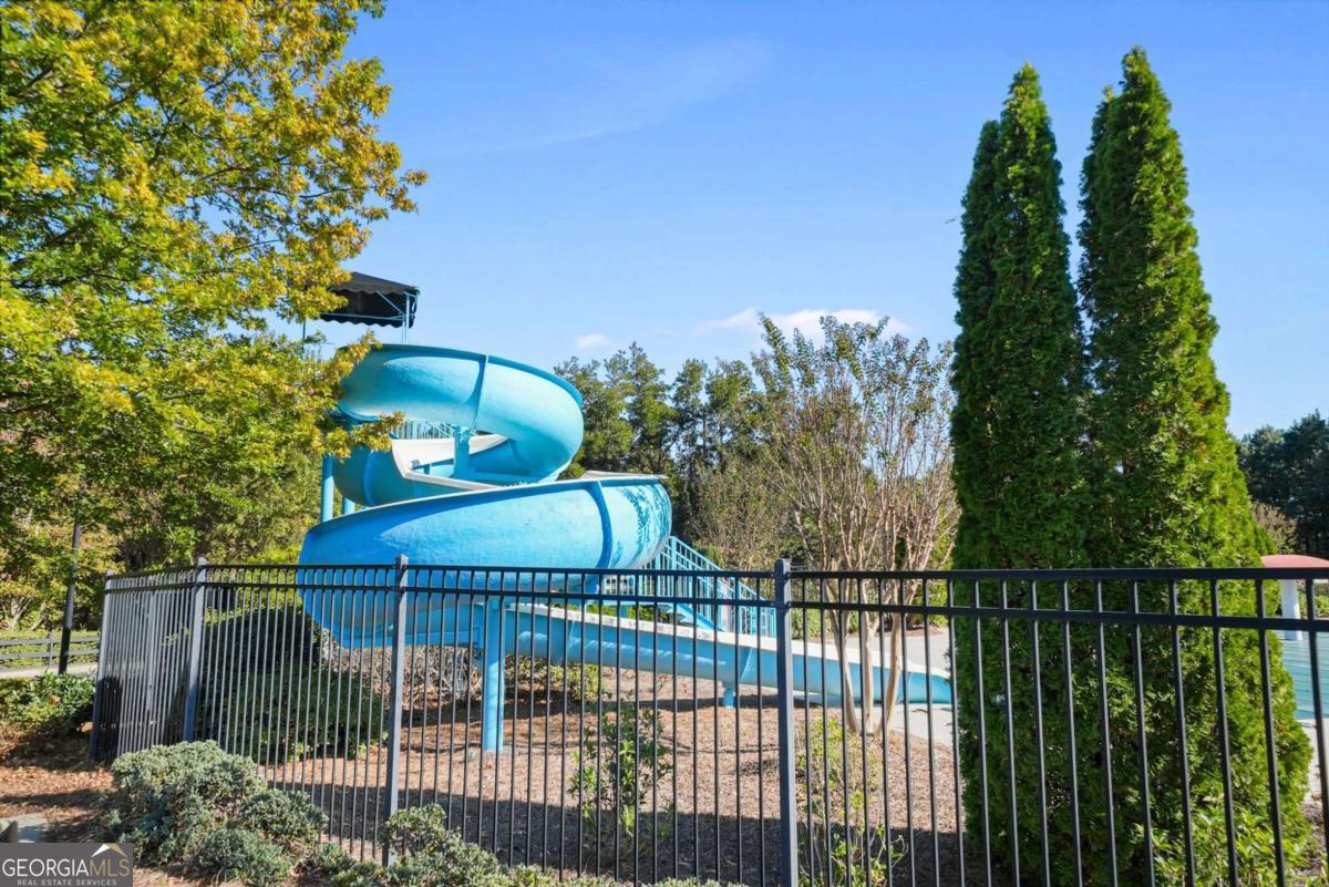 3831 Lake Haven Way, Atlanta