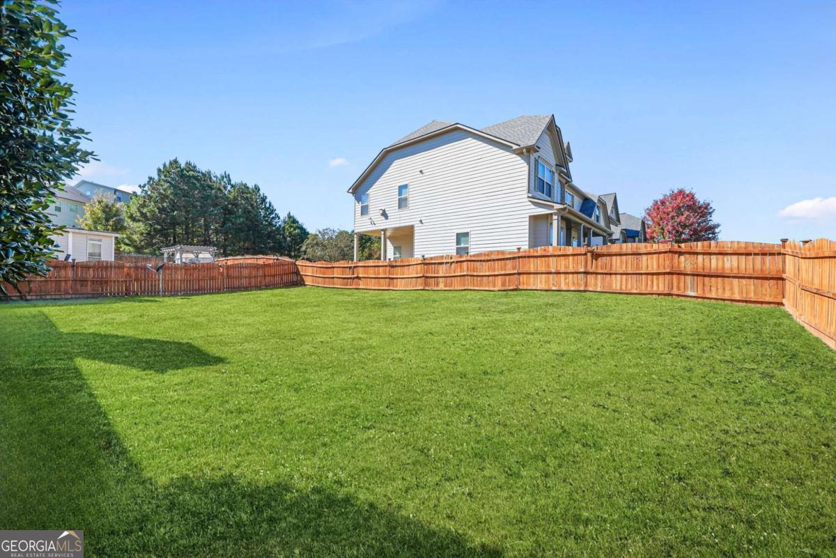 3831 Lake Haven Way, Atlanta