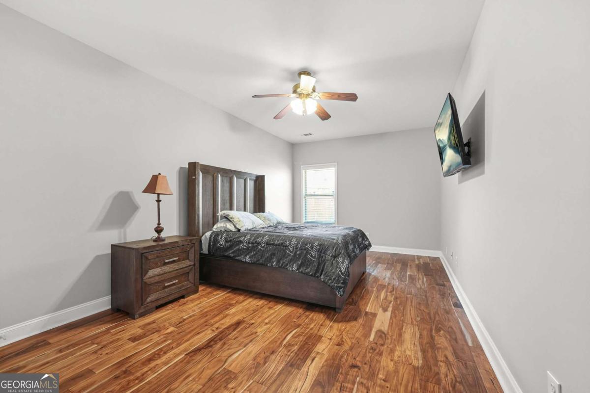 3831 Lake Haven Way, Atlanta