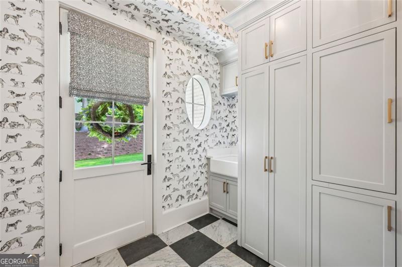 3379 Rennes Drive NE