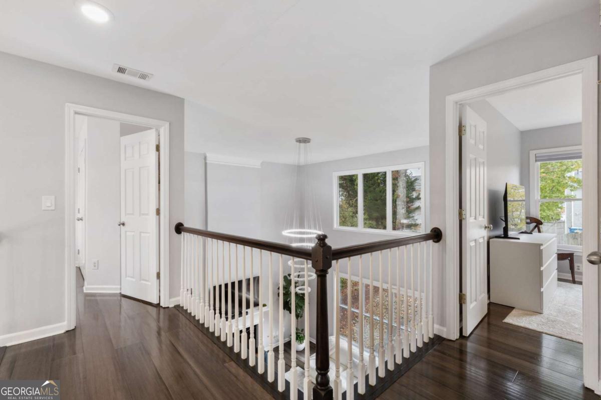 4290 CANTERBURY WALK Drive