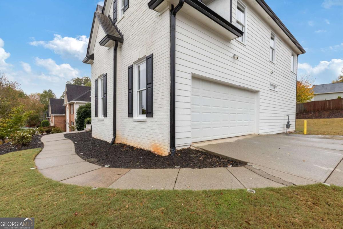 4290 CANTERBURY WALK Drive