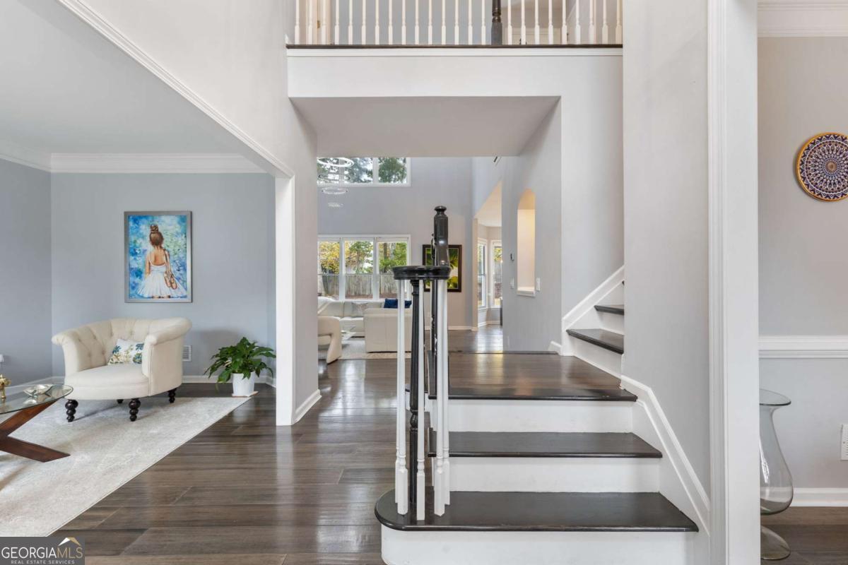 4290 CANTERBURY WALK Drive