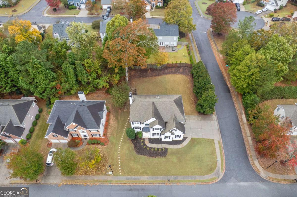 4290 CANTERBURY WALK Drive