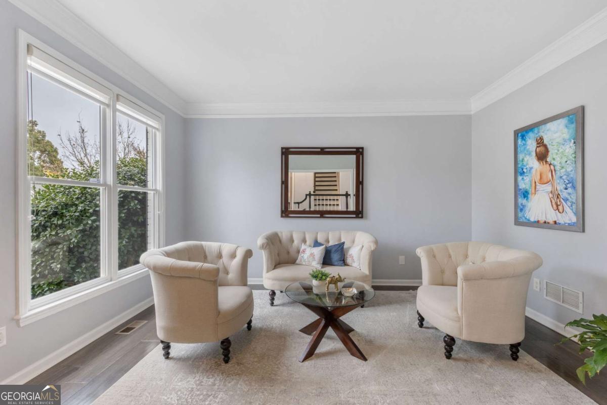 4290 CANTERBURY WALK Drive