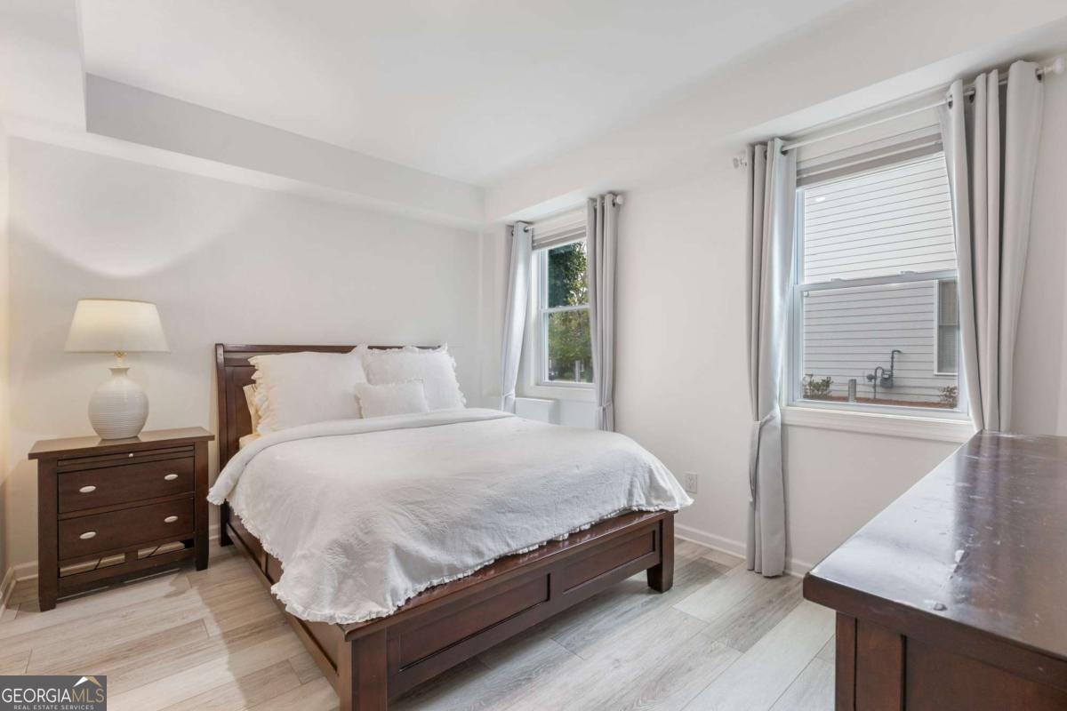 4290 CANTERBURY WALK Drive