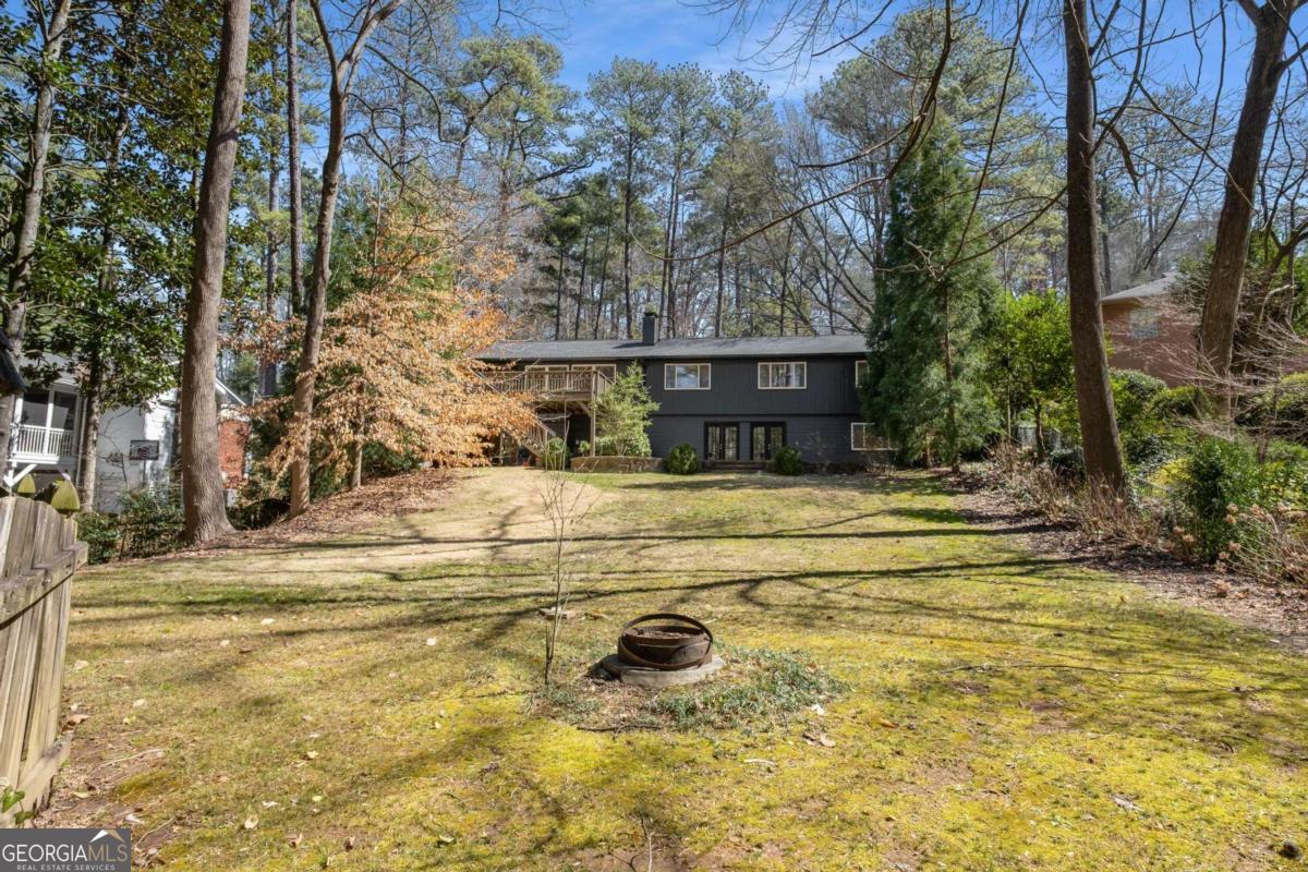 3240 Pinestream Road NW