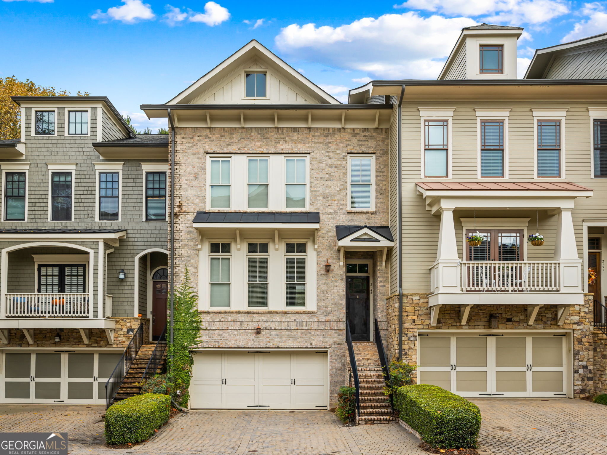 2145 W Village Crossing SE