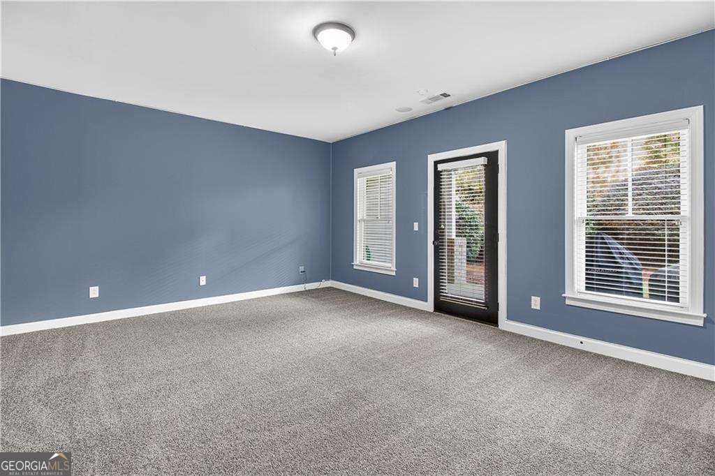 2145 W Village Crossing SE