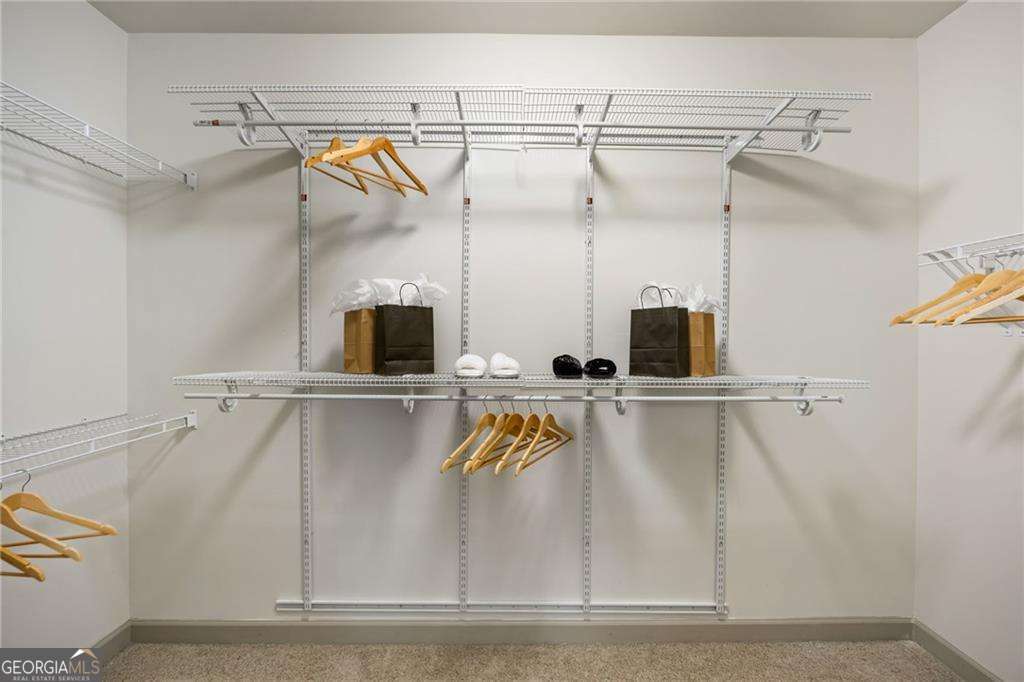 2145 W Village Crossing SE