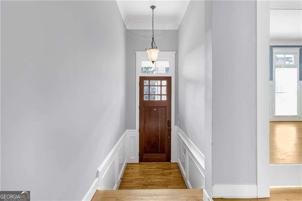 2145 W Village Crossing SE