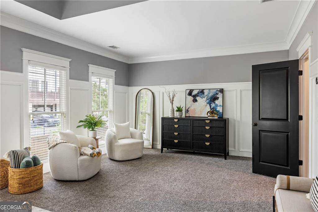 2145 W Village Crossing SE