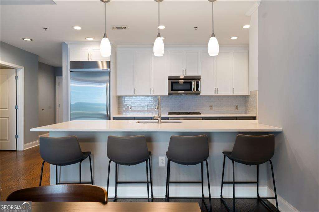 270 17th Street NW # 2210