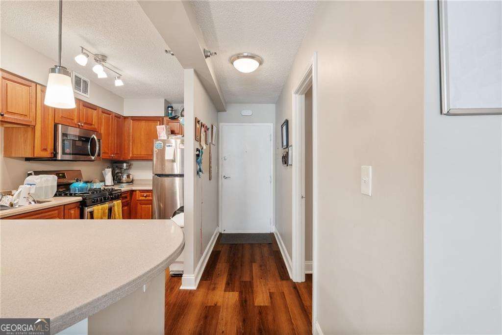 2479 Peachtree Road NE # 412