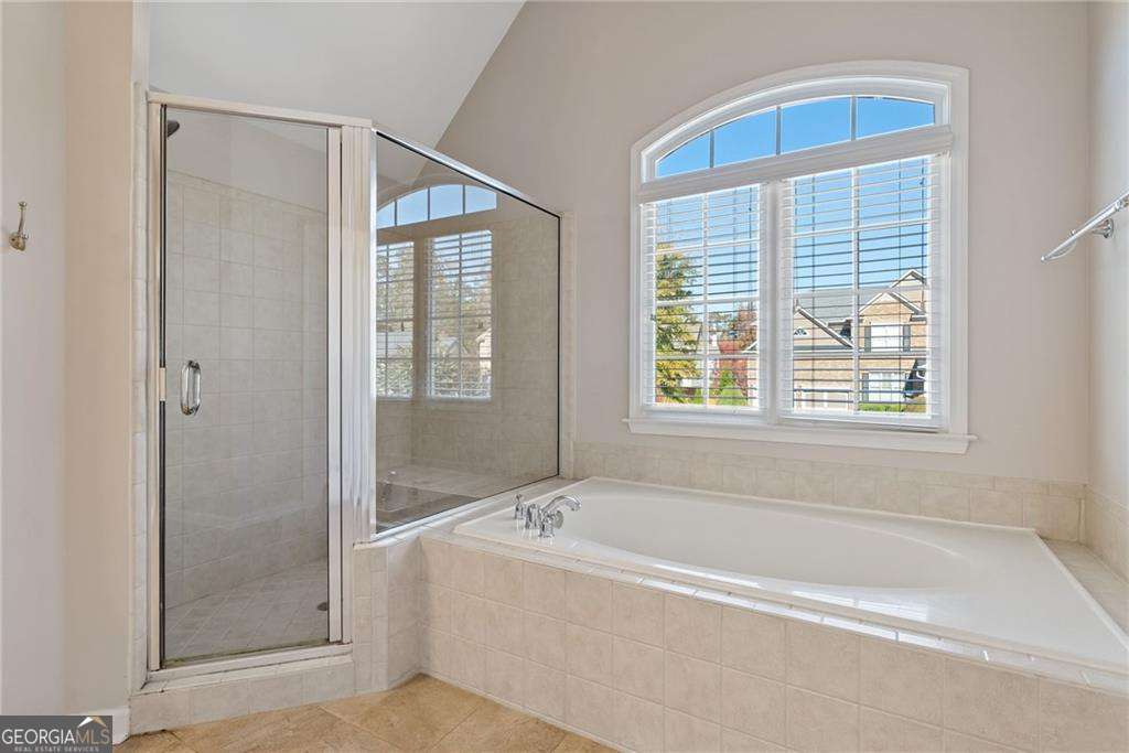 2613 Lakefield Court