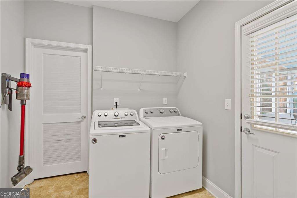 2613 Lakefield Court