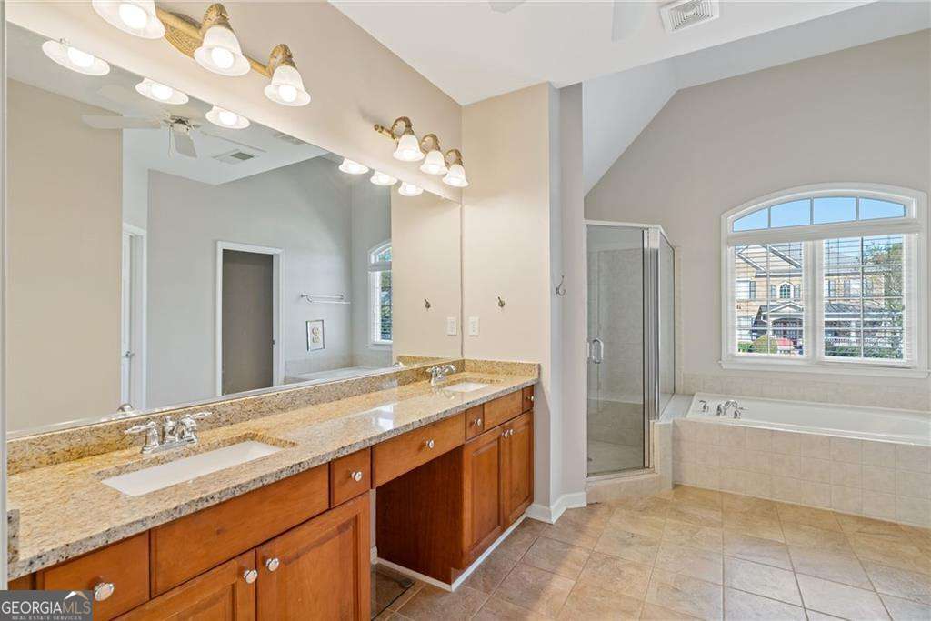 2613 Lakefield Court