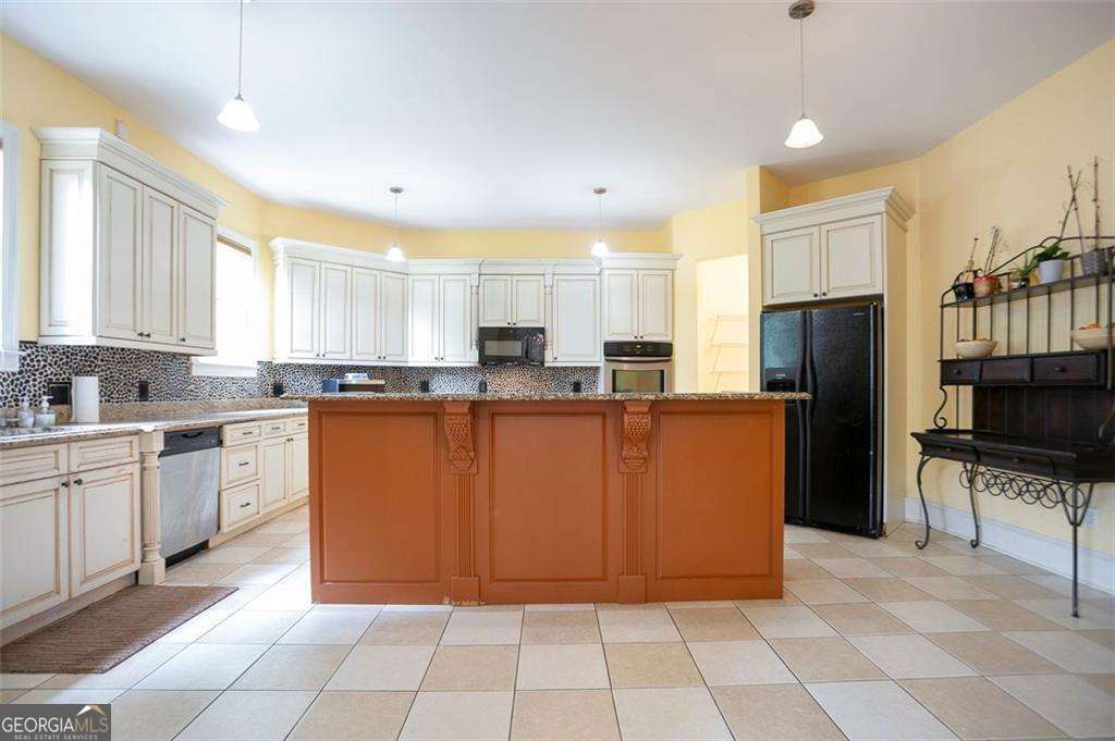 4370 DANFORTH Road SW