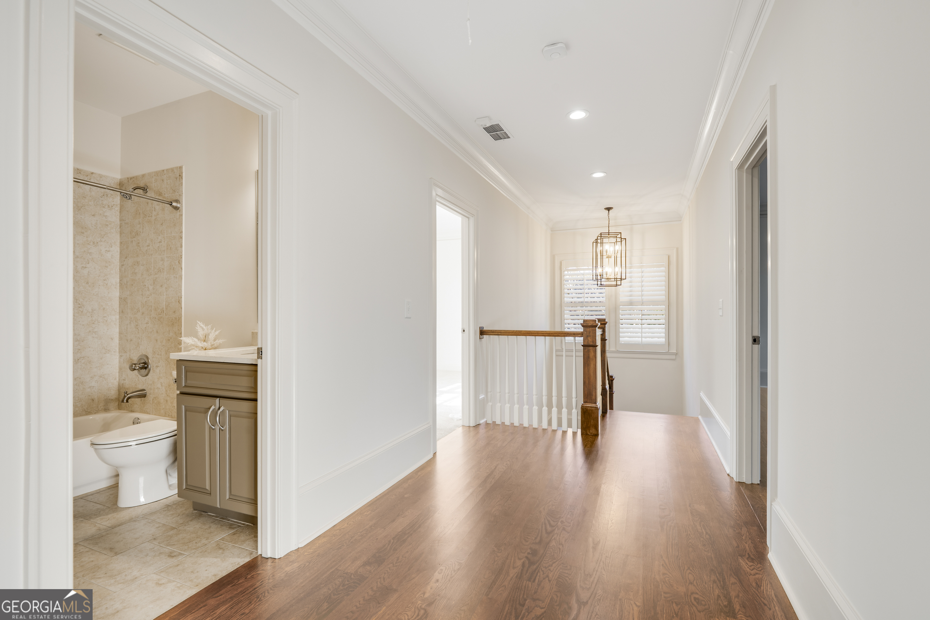 2589 Ashford Road NE