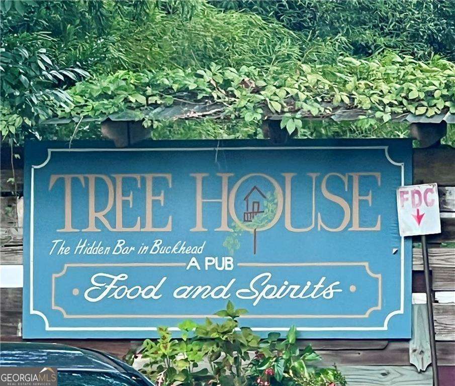 2067 Fairhaven Circle NE