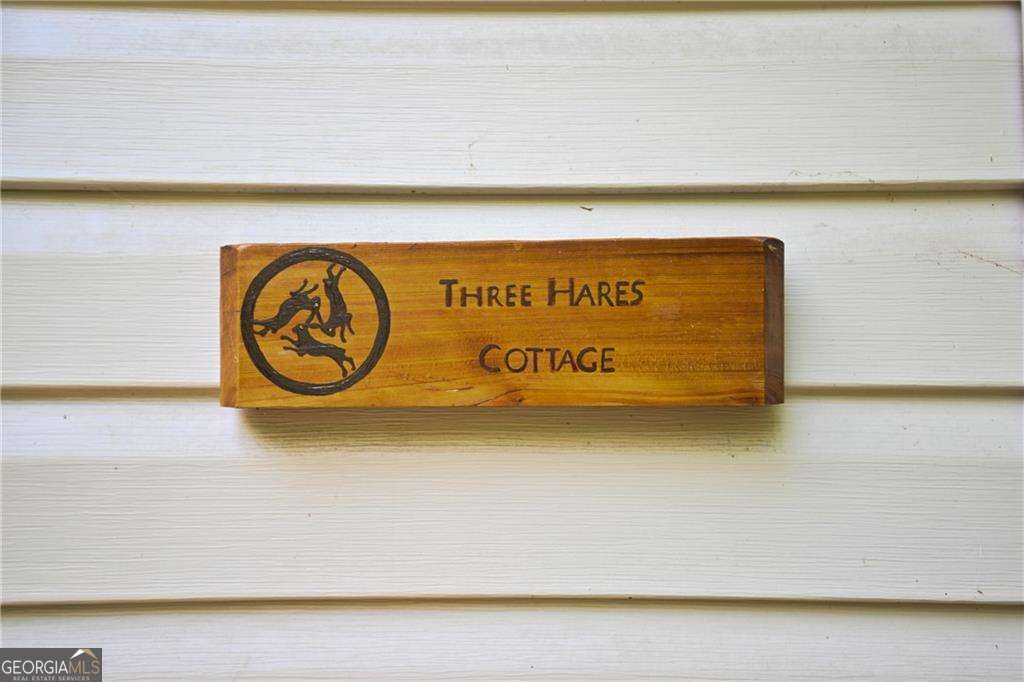 2067 Fairhaven Circle NE