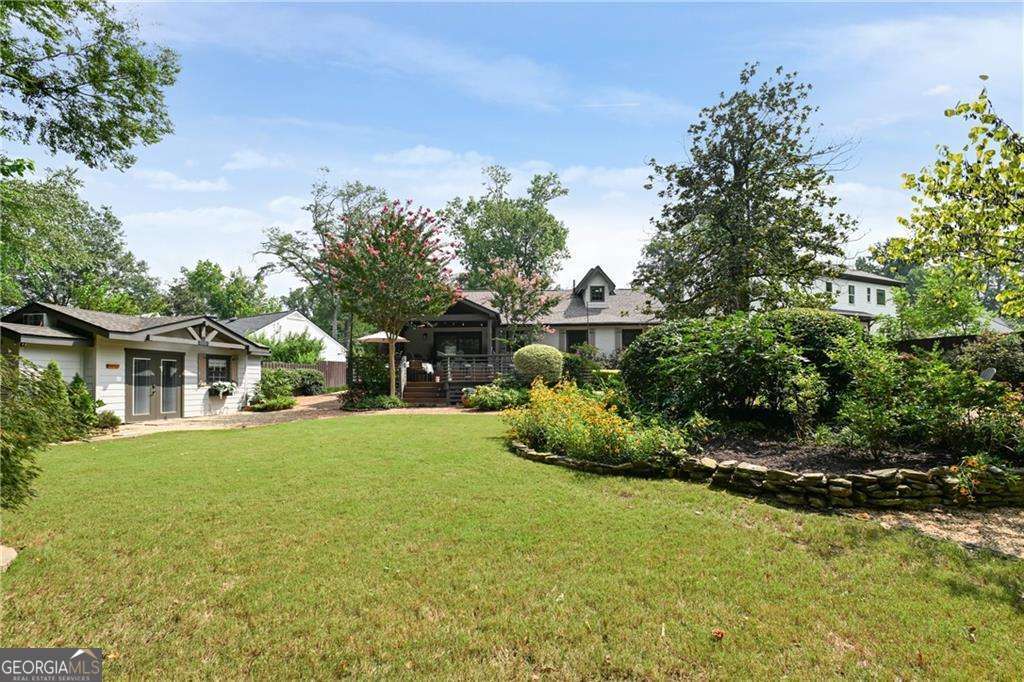 2067 Fairhaven Circle NE