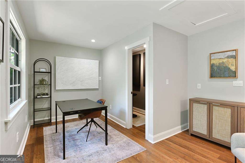 2067 Fairhaven Circle NE