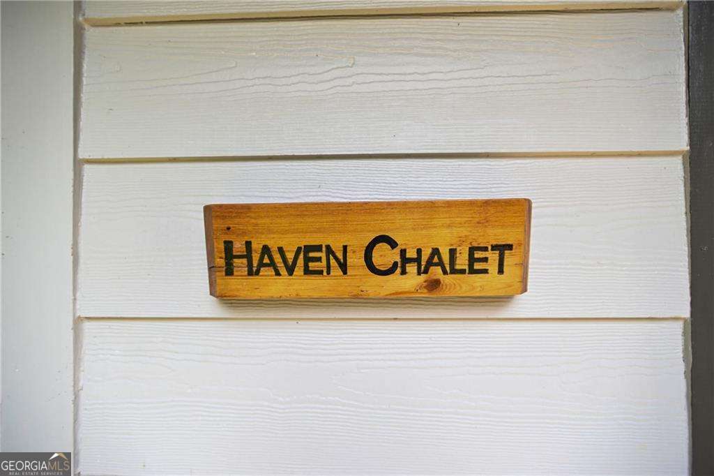 2067 Fairhaven Circle NE