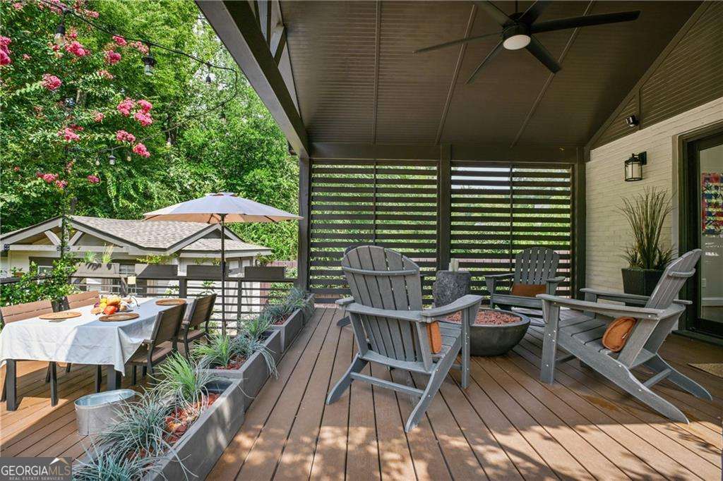 2067 Fairhaven Circle NE