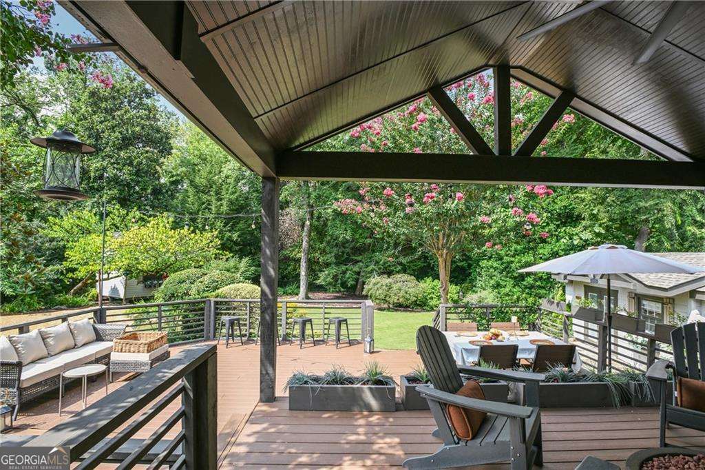 2067 Fairhaven Circle NE