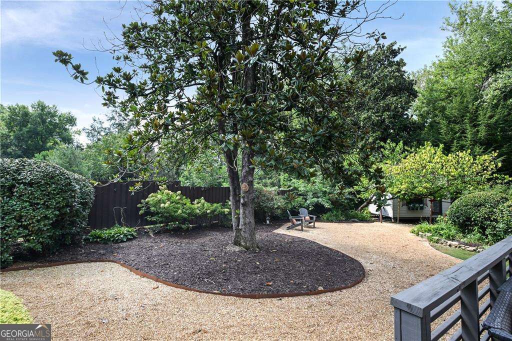 2067 Fairhaven Circle NE