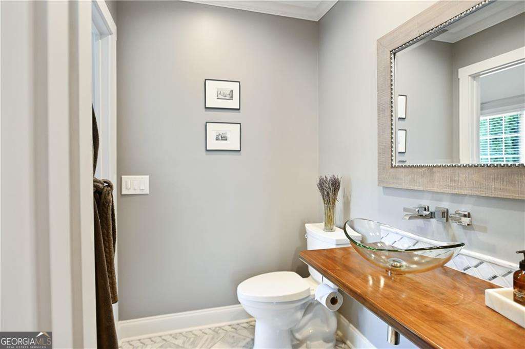 2067 Fairhaven Circle NE