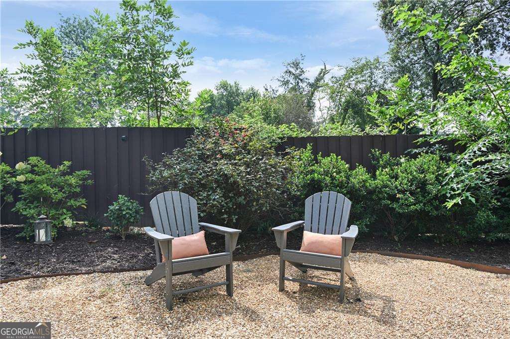 2067 Fairhaven Circle NE