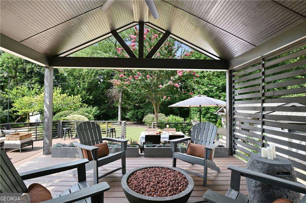 2067 Fairhaven Circle NE