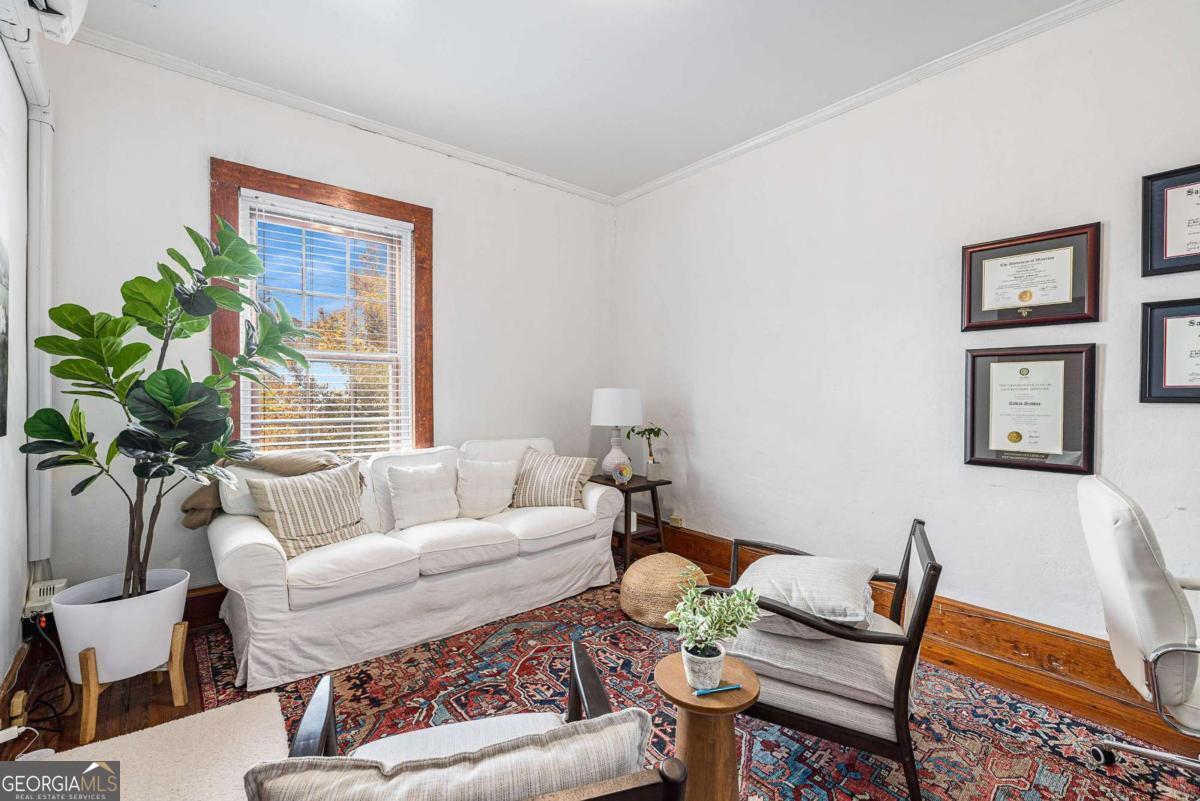 35 S Peachtree Street