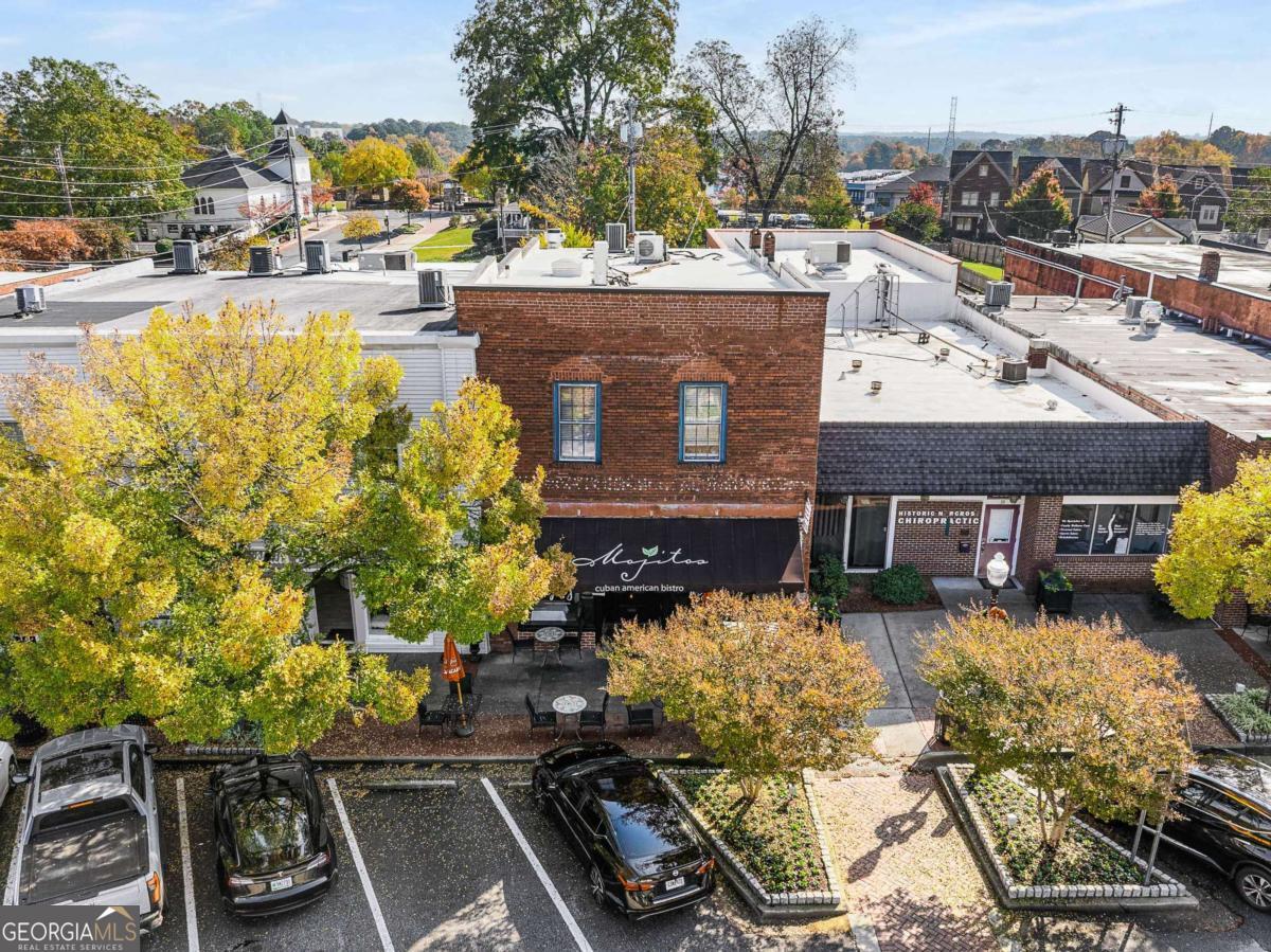 35 S Peachtree Street