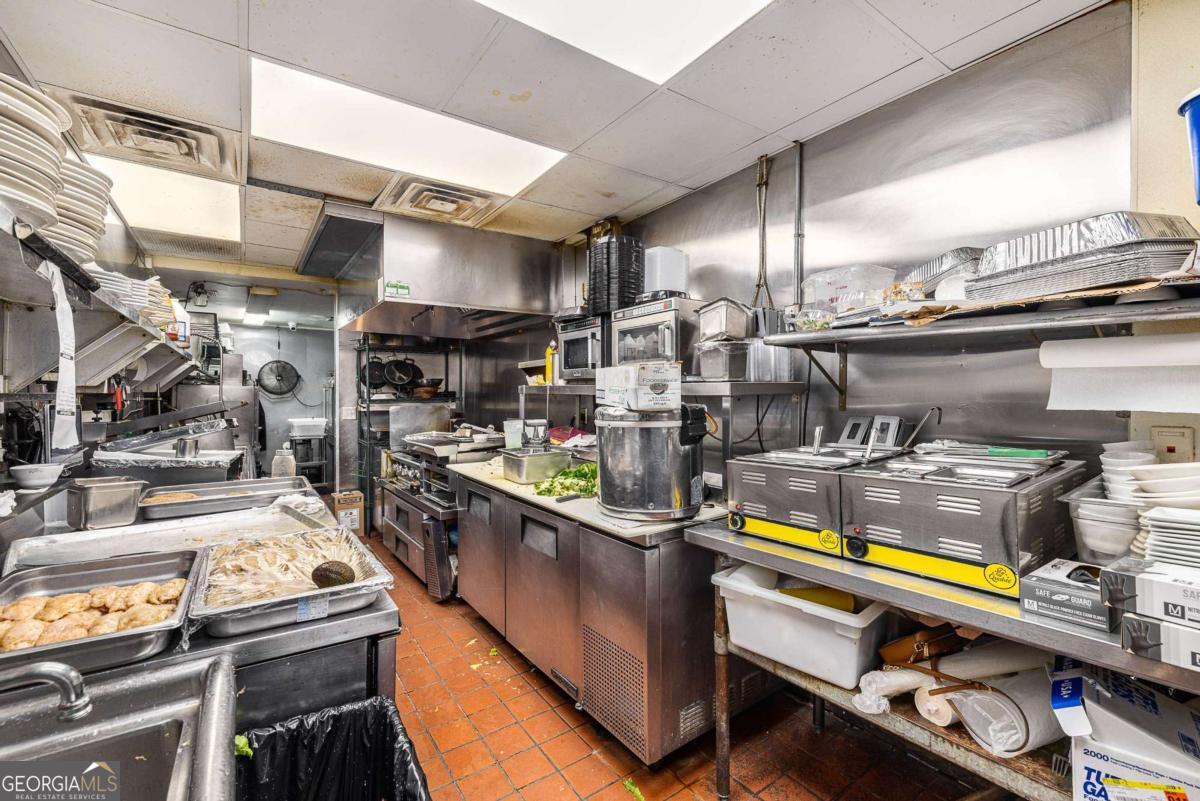 35 S Peachtree Street