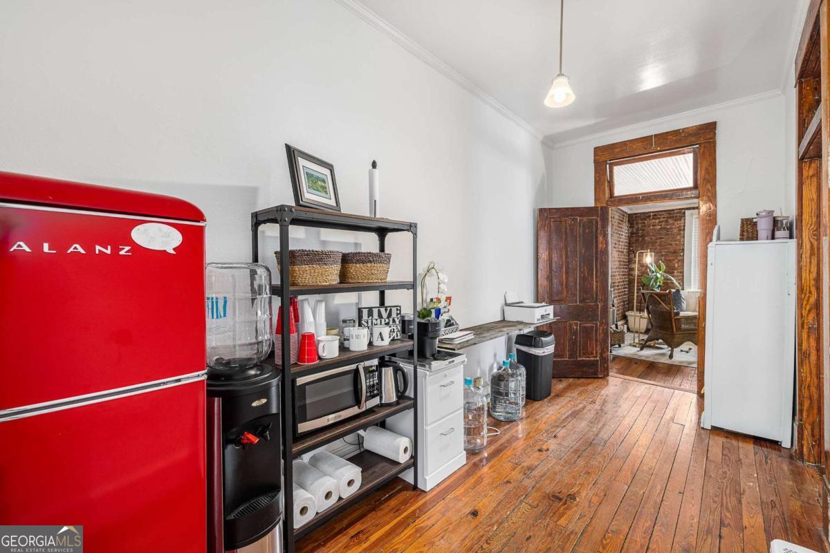 35 S Peachtree Street