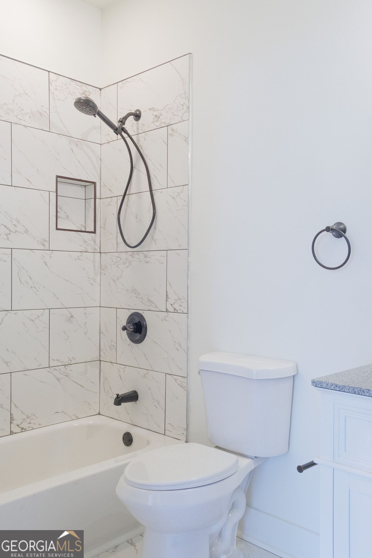 1354 Orange Blossom SE