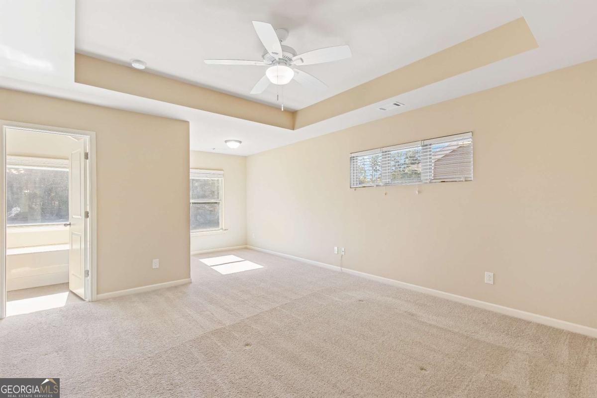 2377 Whispering Drive NW