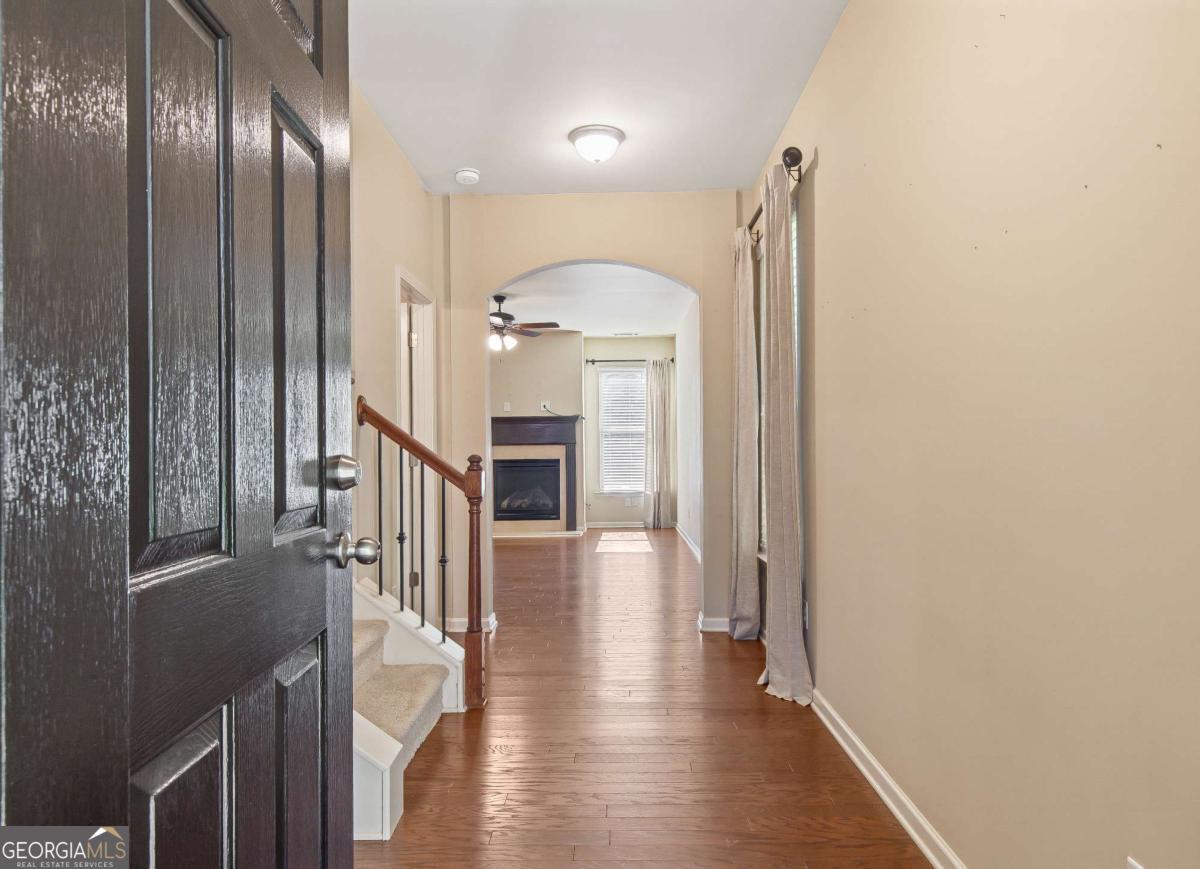 2377 Whispering Drive NW