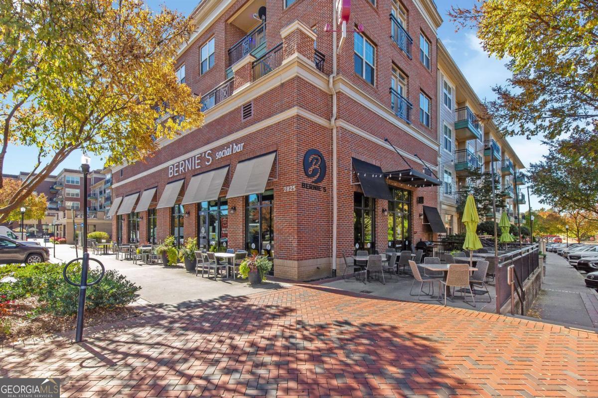 2377 Whispering Drive NW